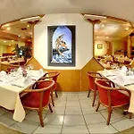 Logis De Paris - Restaurant - Patisserie 3*