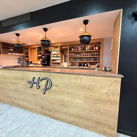 Logis De Paris - Restaurant - Patisserie