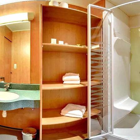 Logis De Paris 3* Сент-Авольд