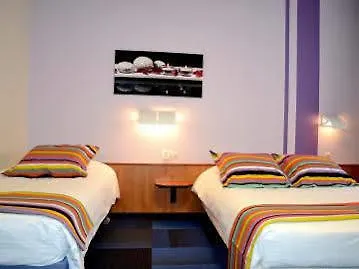 Logis De Paris - Restaurant - Patisserie 3*