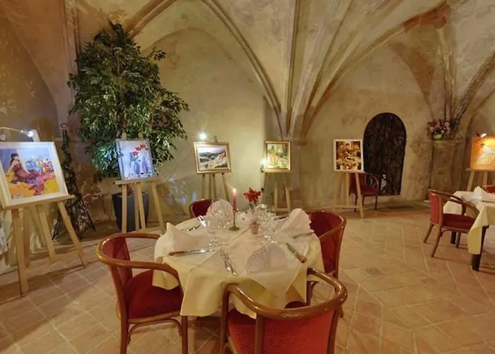 Hotel Logis De Paris - Restaurant - Patisserie Saint-Avold