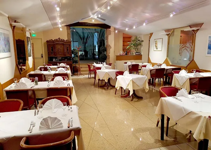 Logis De Paris - Restaurant - Patisserie Hotel Saint-Avold